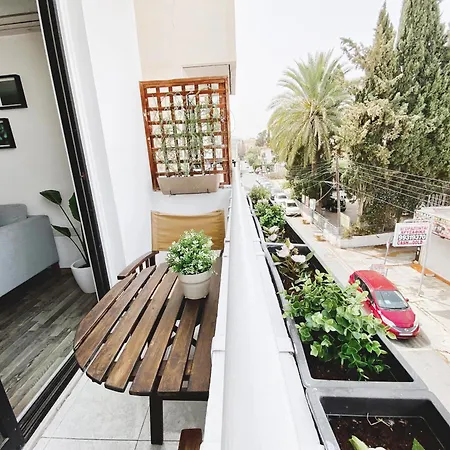 Modern In Center, 5min From Apartament